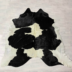Koeienhuid zwart wit creme 240x230cm