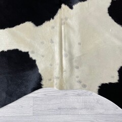 Koeienhuid zwart bruin creme 235x240cm