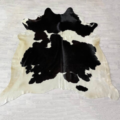 Koeienhuid zwart bruin creme 225x230cm