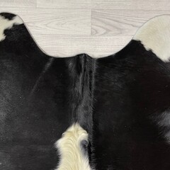 Koeienhuid zwart creme 250x235cm