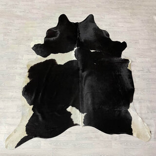 Koeienhuid zwart wit 235x210cm