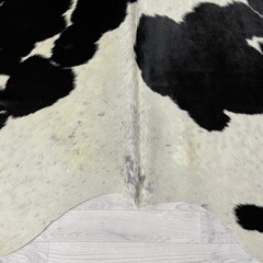 Koeienhuid zwart creme 225x195cm