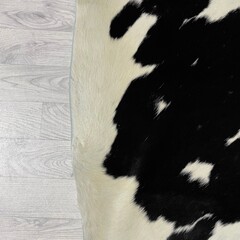 Koeienhuid zwart creme 225x195cm