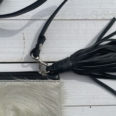 Tas Gemma koeienhuid zwart wit 29x23cm