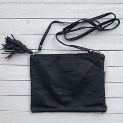 Tas Gemma koeienhuid zwart wit 29x23cm