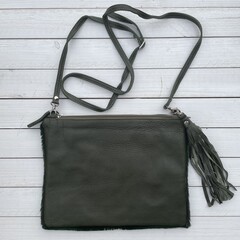 Tas Gemma springbok donker groen 29x23cm