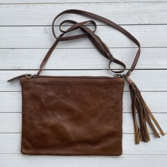 Tas Gemma koeienhuid bruin wit 29x23cm