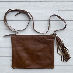 Tas Gemma koeienhuid bruin wit 29x23cm