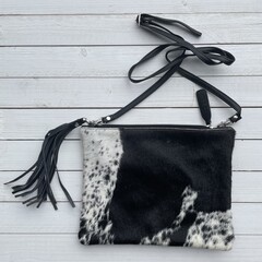 Tas Gemma koeienhuid zwart wit 29x23cm