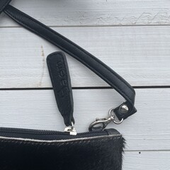 Tas Gemma koeienhuid zwart wit 29x23cm