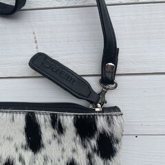 Tas Gemma koeienhuid zwart wit 29x23cm