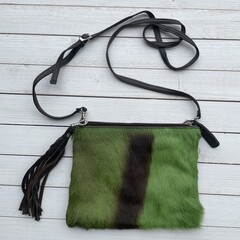 Tas Mickey springbok licht groen 25x20cm