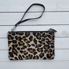 Tas Carol Koeienhuid leopard print 23x15cm