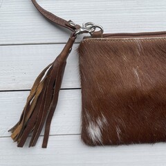 Tas Carol Koeienhuid (Nguni) bruin wit 23x15cm