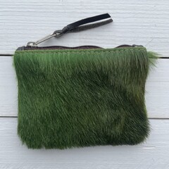 Tasje Issy springbok licht groen 12x9cm