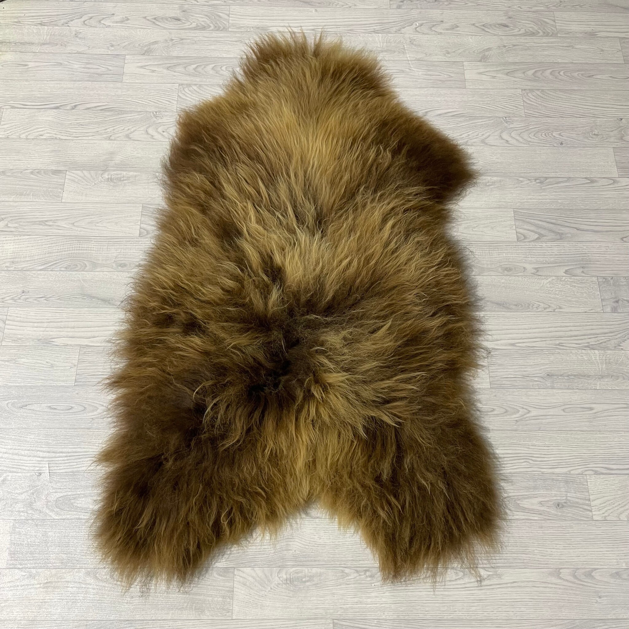 Lederstore IJslander schapenvacht bruin 120x75cm L