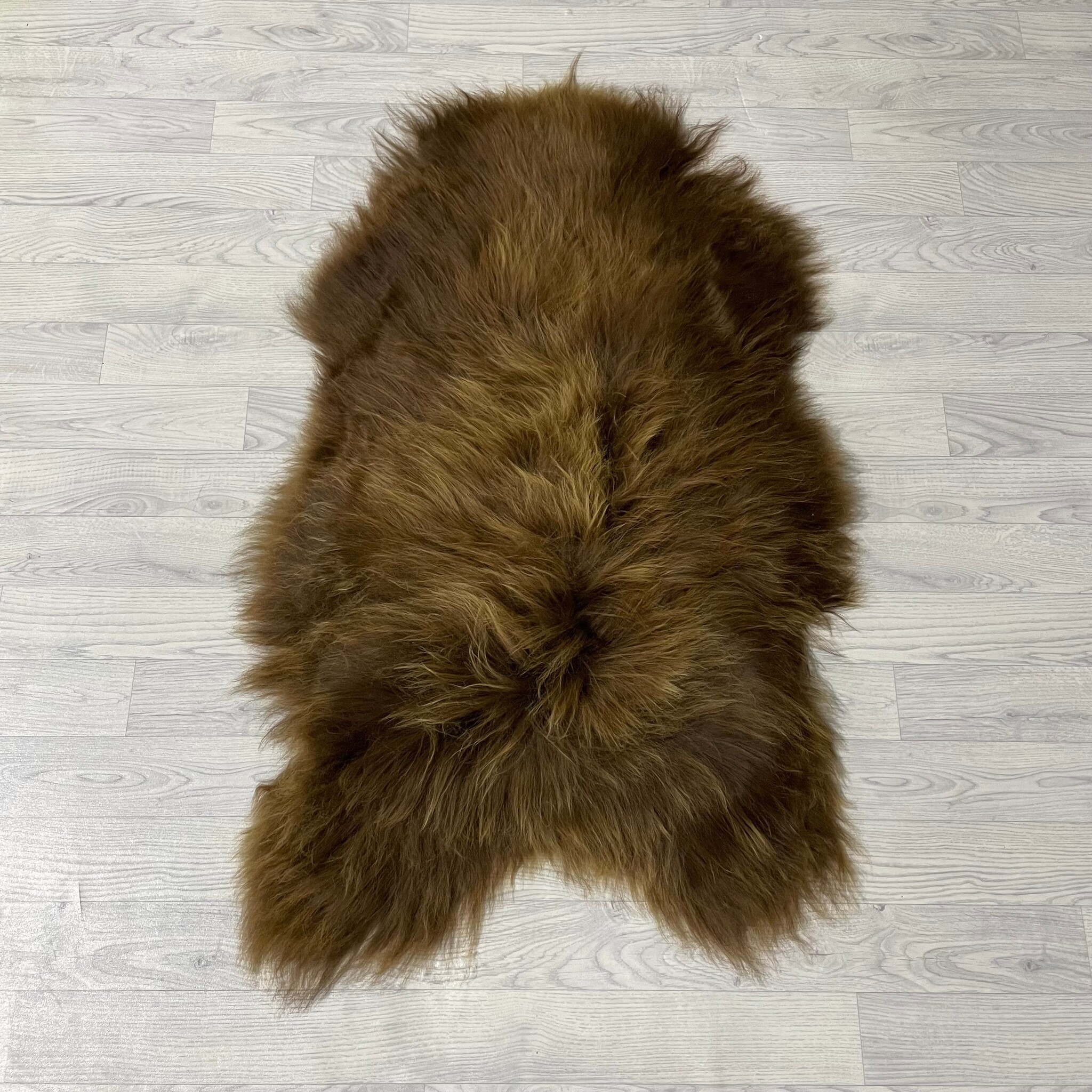 Lederstore IJslander schapenvacht bruin 135x80cm XXL