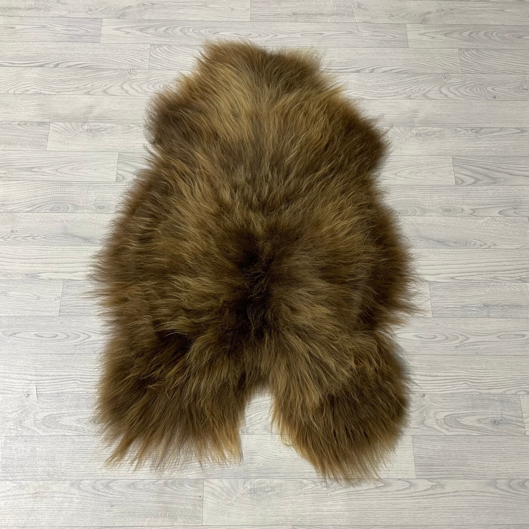 Lederstore IJslander schapenvacht bruin 120x70cm L