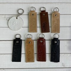 Sleutelhangers van Koeienhuid & Springbok 10x4cm (8 stks)