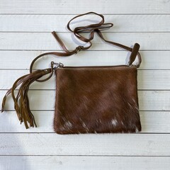 Tas Mickey koeienhuid (Nguni) bruin wit 25x20cm