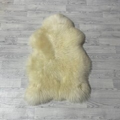 Schapenvacht creme 100x65cm