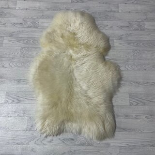 Schapenvacht wit creme 110x60cm M
