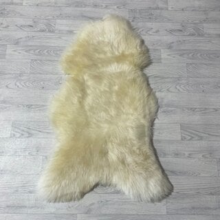Schapenvacht creme 110x70cm M