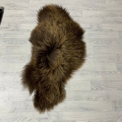 IJslander schapenvacht bruin 120x60cm L