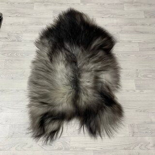 IJslander schapenvacht zwart grijs wit 115x75cm M