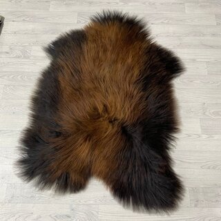 IJslander schapenvacht bruin wit 120x85cm L