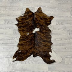 Kalfshuid tricolor bruin zwart wit 105x80cm