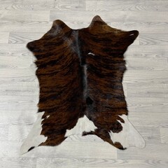 Kalfshuid tricolor bruin zwart wit 95x80cm