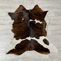 Kalfshuid tricolor bruin zwart wit 100x90cm