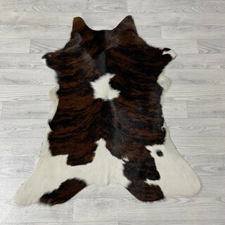 Kalfshuid tricolor bruin zwart wit 110x90cm