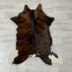 Kalfshuid tricolor bruin zwart wit 95x75cm
