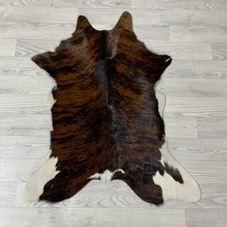 Kalfshuid tricolor bruin zwart wit 95x75cm