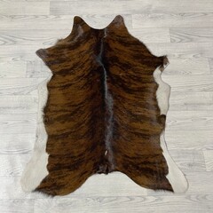 Kalfshuid tricolor bruin zwart wit 95x75cm