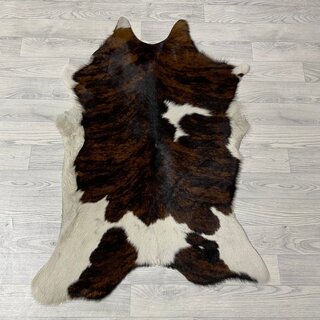 Kalfshuid tricolor bruin zwart wit 110x80cm
