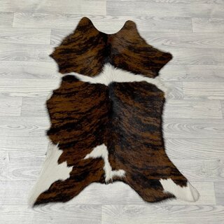 Kalfshuid tricolor bruin zwart wit 95x75cm