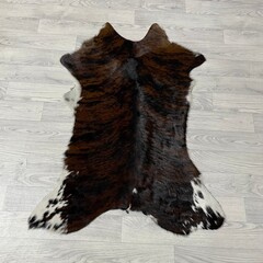 Kalfshuid tricolor bruin zwart wit 105x80cm