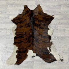 Kalfshuid tricolor bruin zwart wit 100x85cm