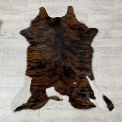 Kalfshuid tricolor bruin zwart wit 110x90cm