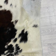 Koeienhuid tricolor bruin zwart wit Normandiër 240x215cm XL
