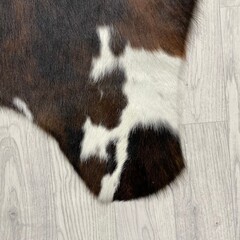Koeienhuid tricolor bruin zwart wit Normandiër 235x200cm M/L