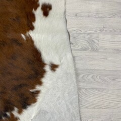 Koeienhuid tricolor bruin zwart wit Normandiër 230x205cm M/L