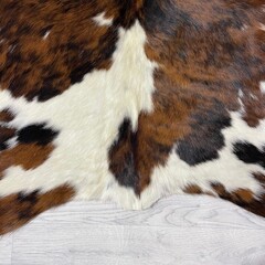 Koeienhuid tricolor bruin zwart wit Normandiër 210x190cm M/L