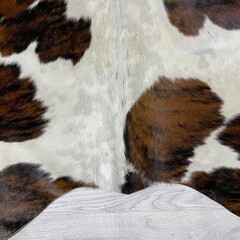Koeienhuid tricolor bruin zwart wit Normandiër 230x205cm M/L