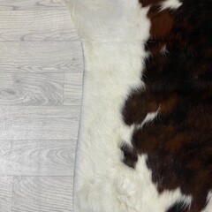 Koeienhuid tricolor bruin zwart wit Normandiër 225x205cm M/L