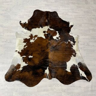 Koeienhuid tricolor bruin zwart wit Normandiër 215x190cm M/L
