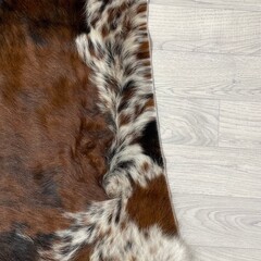 Koeienhuid tricolor bruin zwart wit Normandiër 240x225cm XL